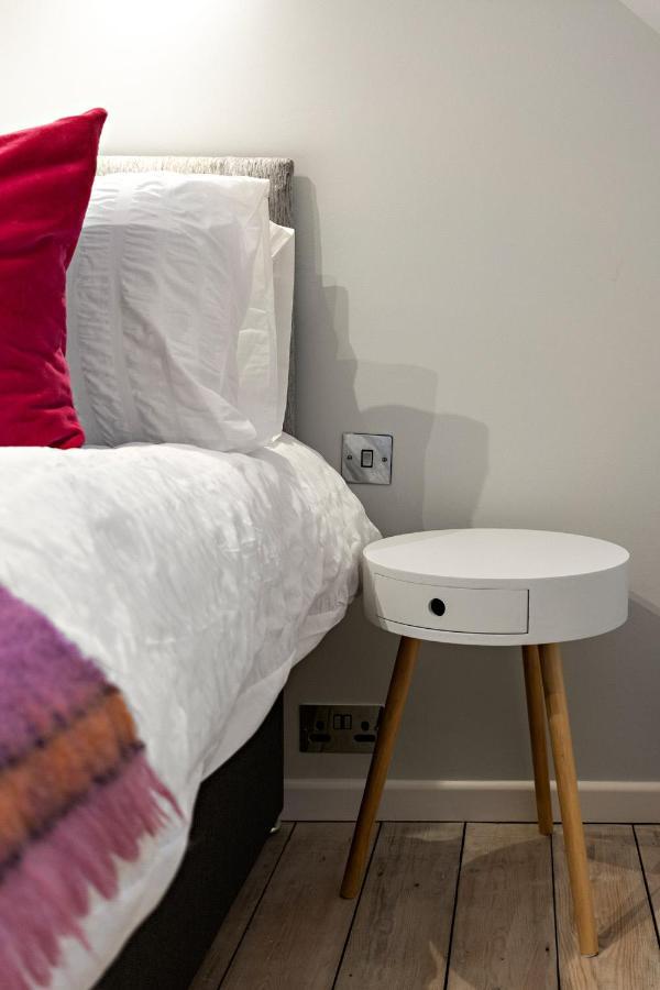 Dillywicks By Staytor Accommodation Exeter Bagian luar foto
